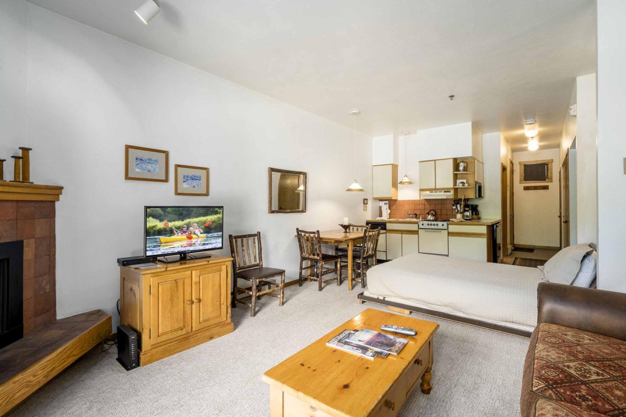 Snow Flower Condos สตีมโบทสปริงส์ ห้อง รูปภาพ